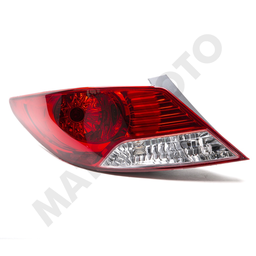 Farol Izquierdo Hyundai Accent Sedan (2011-2015)