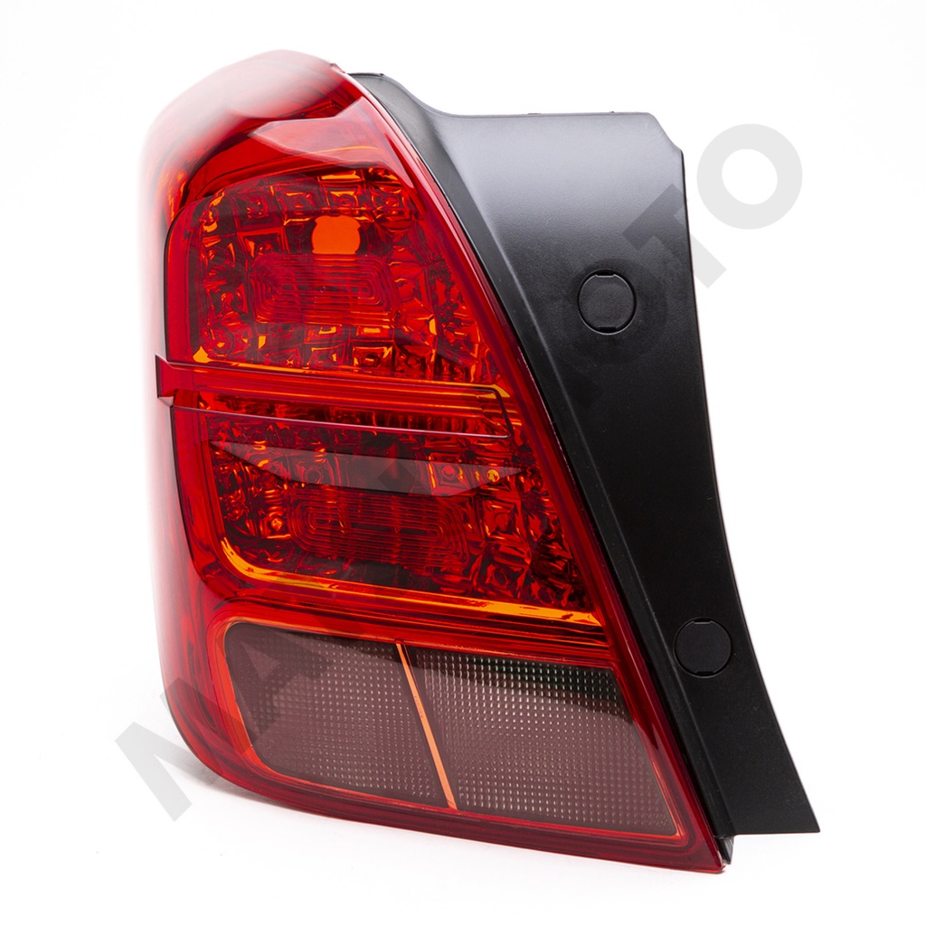 Farol Izquierdo Chevrolet Tracker (2013-2015)