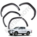 Kit Extensiones de Tapa Barro Slim Fender Toyota Hilux Revo SR (2016-2020)